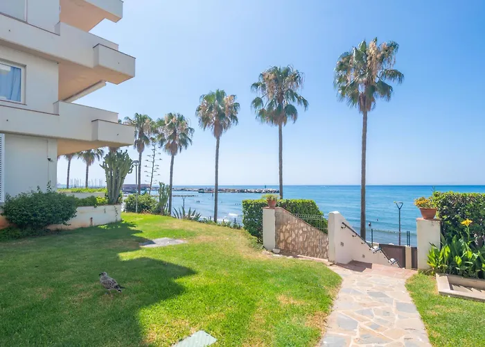 In Front Of Sea & Center Appartement