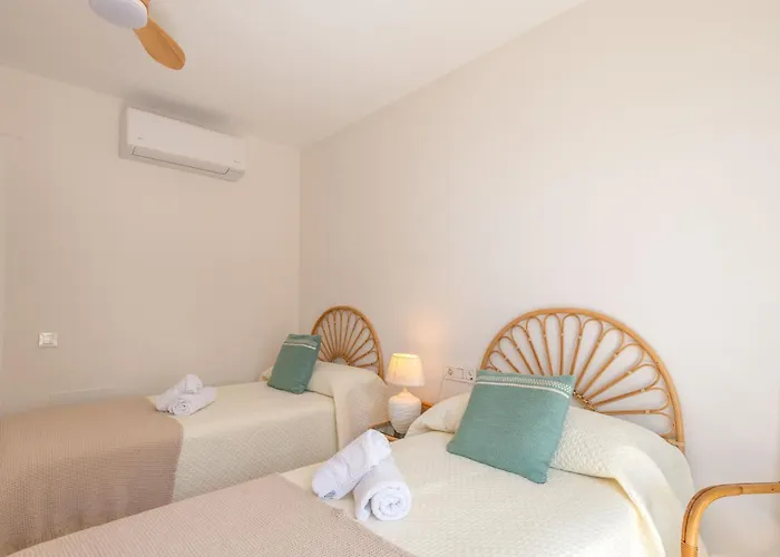 Appartement In Front Of Sea & Center Marbella