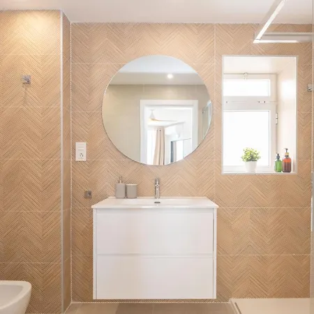 In Front Of Sea & Center Marbella