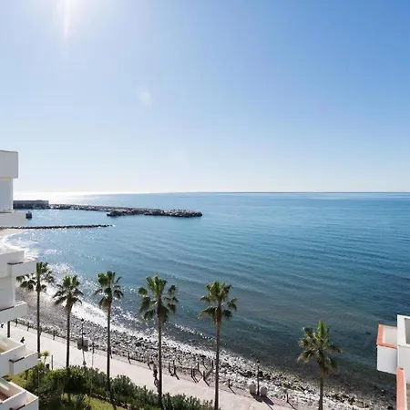 Apartment In Front Of Sea & Center Marbella