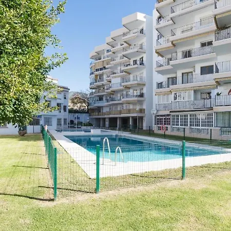 In Front Of Sea & Center Apartment Marbella