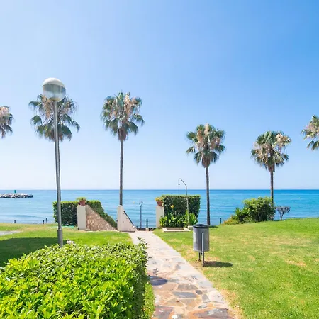 In Front Of Sea & Center *