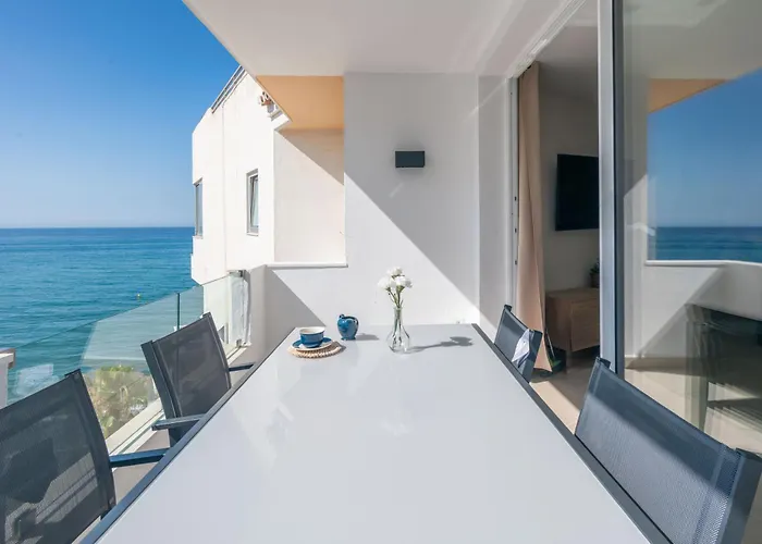 In Front Of Sea & Center Marbella
